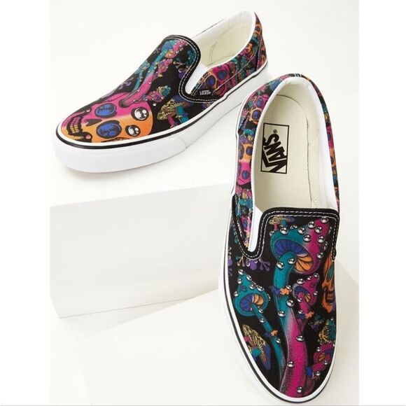 Vans Other - NWT Vans | Trippy Dip Classic Slip-On Shoes Black Multi Mushroom Skull Mens 7.5